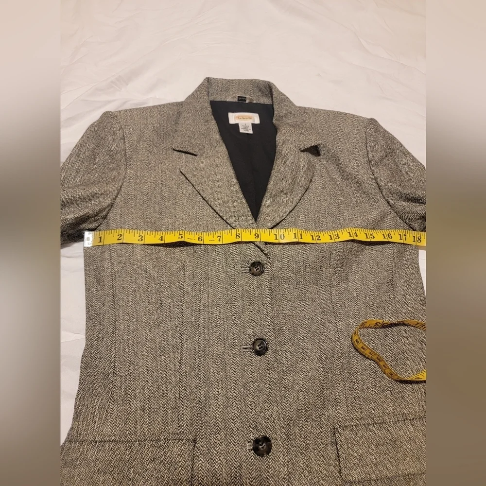 TALBOTS Blazer Size 4 Silk Wool Blend Academia Quiet Luxury Preppy Professional